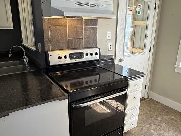 19 N 5th St — Photo 7
