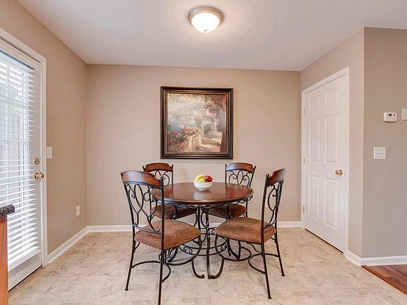 4th image of 4826 Poplar Crest Way