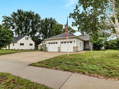 727 30th Ave N, Saint Cloud, MN, 56303