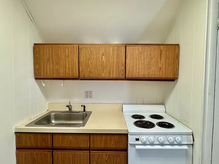196-42 44th Ave #2 — Photo 4