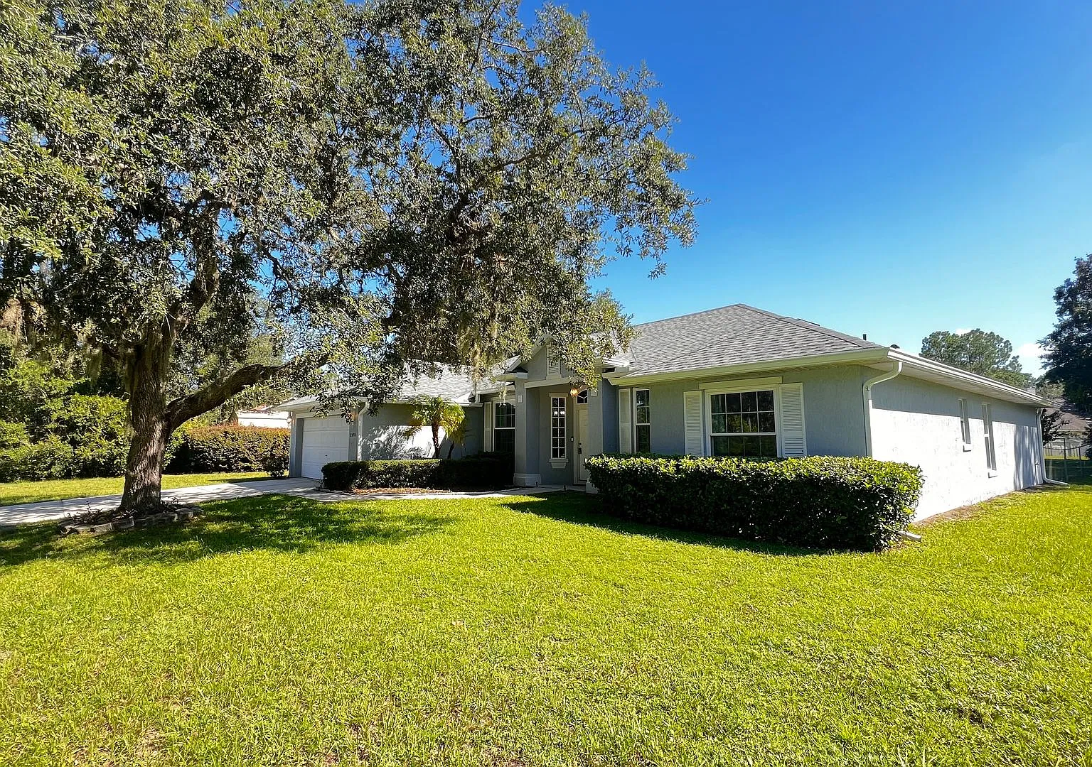 Unveil Your Dream Home: Exquisite 4-Bedroom Haven In Deltona Lakes! Washer And Dryer Included! La... — Photo 4
