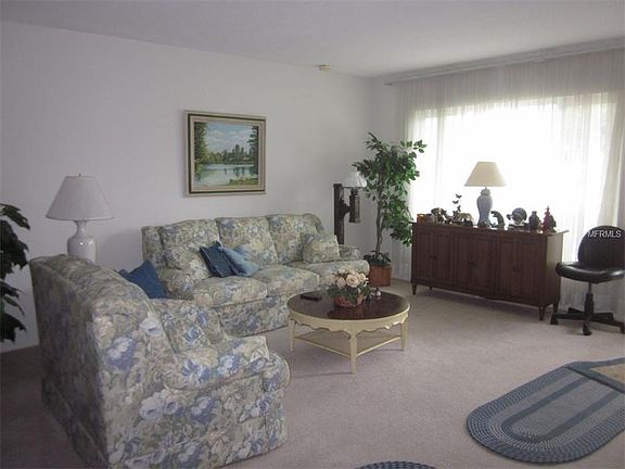 5th image of 2070 World Parkway Blvd APT 4