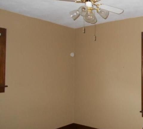5th image of 822 Richardson St