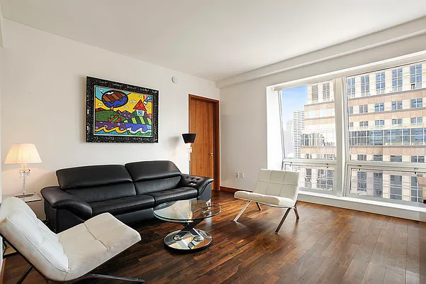 Rented by Corcoran | media 52