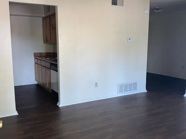 200 Hann St, Denton, TX