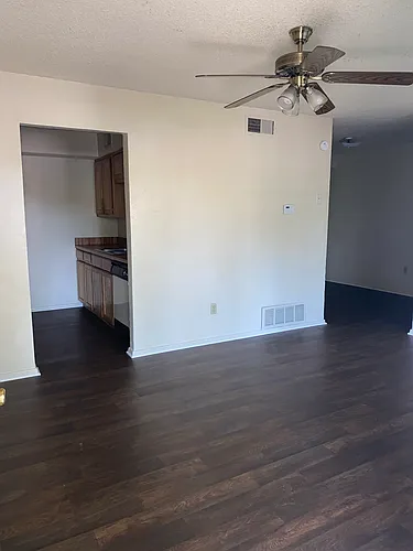 200 Hann St #13 Photo 1