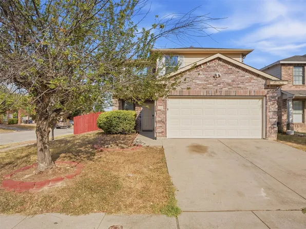 8101 Southern Pine Way, Fort Worth, TX 76123