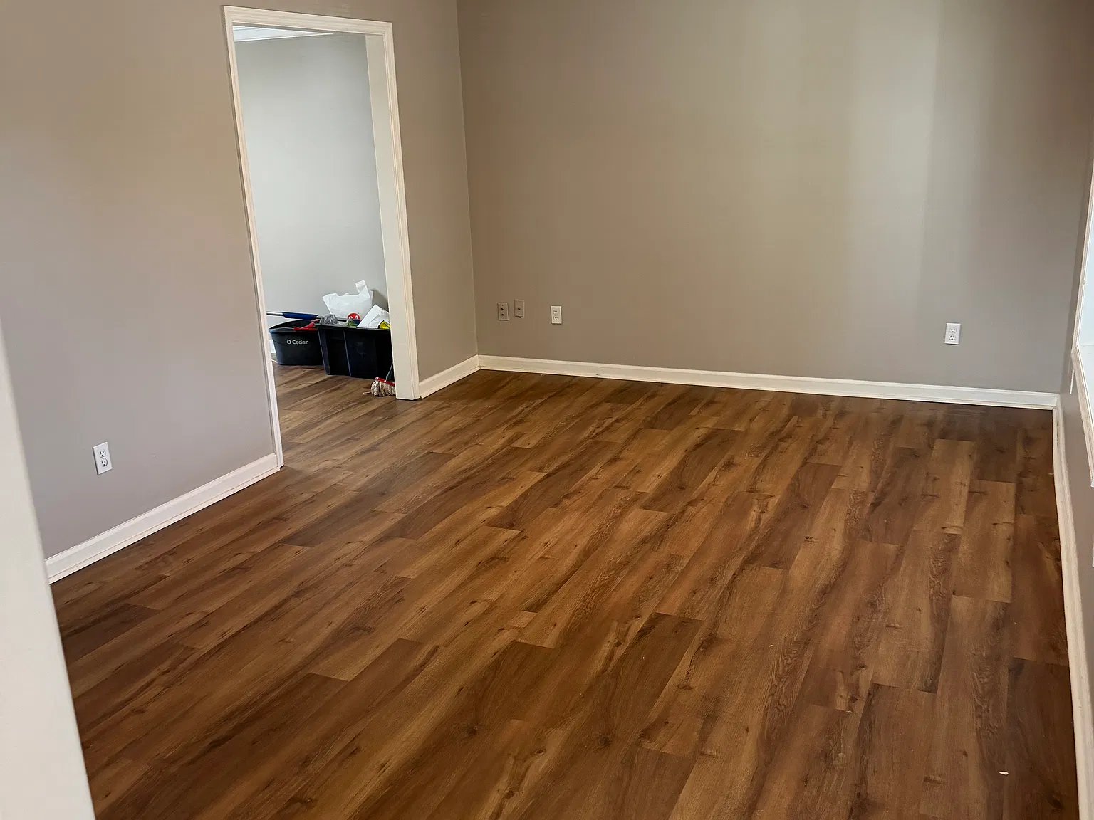 3 bed, 1.5 bath, 1224 sqft, $1,650 — Photo 2