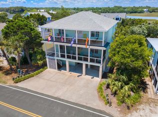 611 Doyle Ave, Pawleys Island, SC 29585