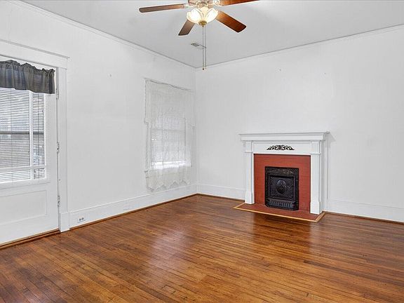 3rd image of 145 Granite St