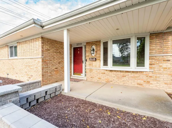 32930 Coventry Pl, Warren, MI 48093