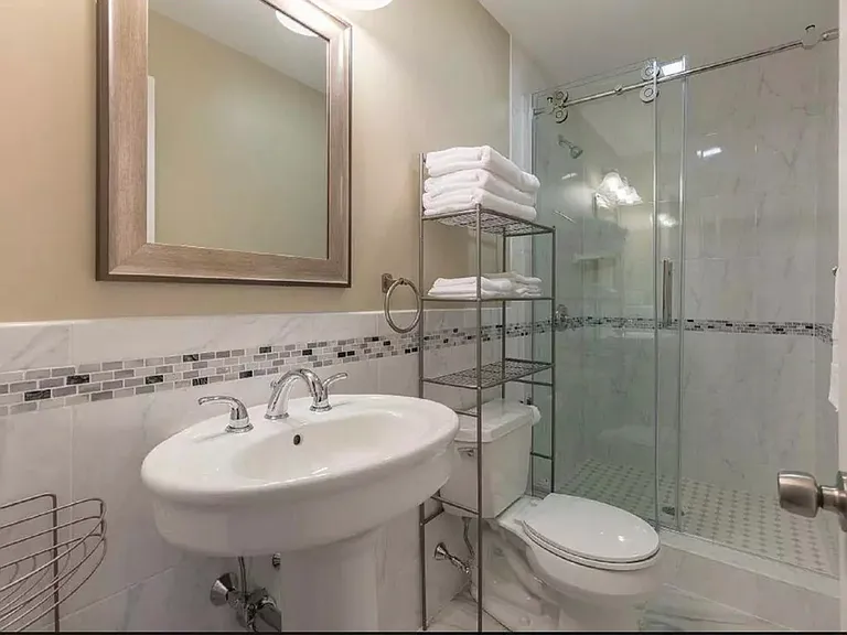 90 Kent St #2 — Photo 6