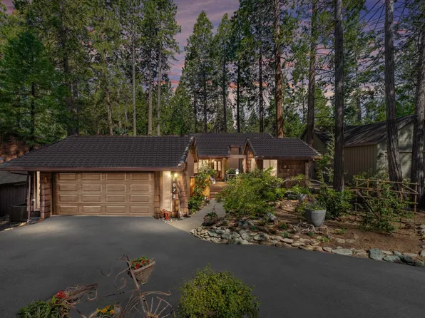 1072 Fairway Ct, Murphys, CA 95247