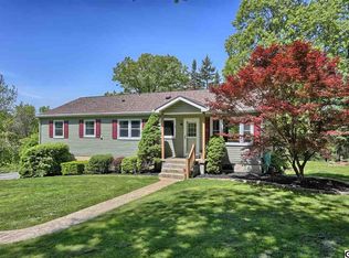 799 Nissel Ln, New Cumberland, PA 17070