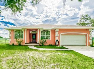 5901 Smith Ryals Rd, Plant City, FL 33567