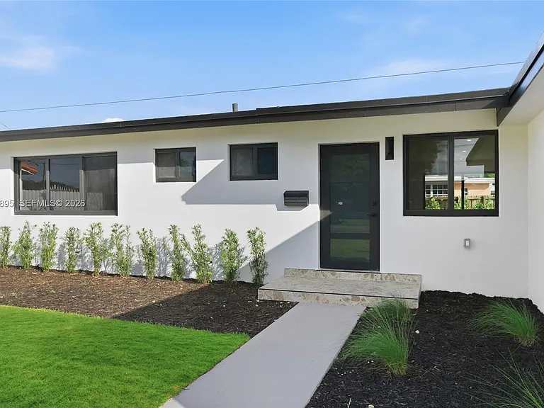 9660 Dominican Dr #0 — Photo 6