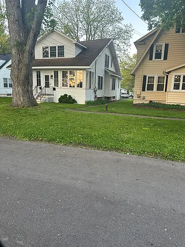 502 Balsam St #1 Photo 1