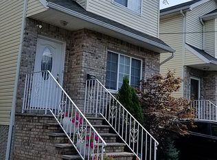 53 Lake Ave, Staten Island, NY 10303