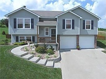 1st image of 4815 Crystal Dr