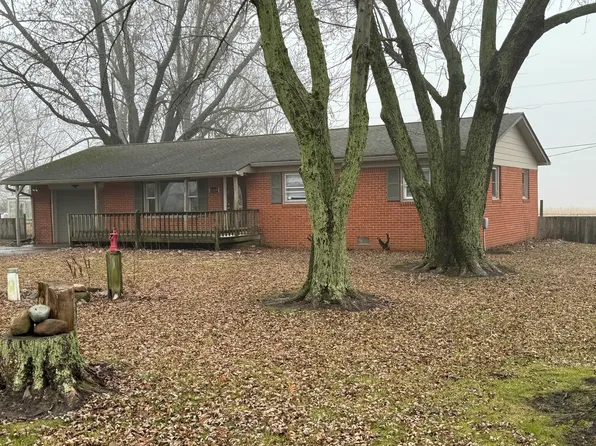 5029 Oakridge Dr, Mooresville, IN 46158