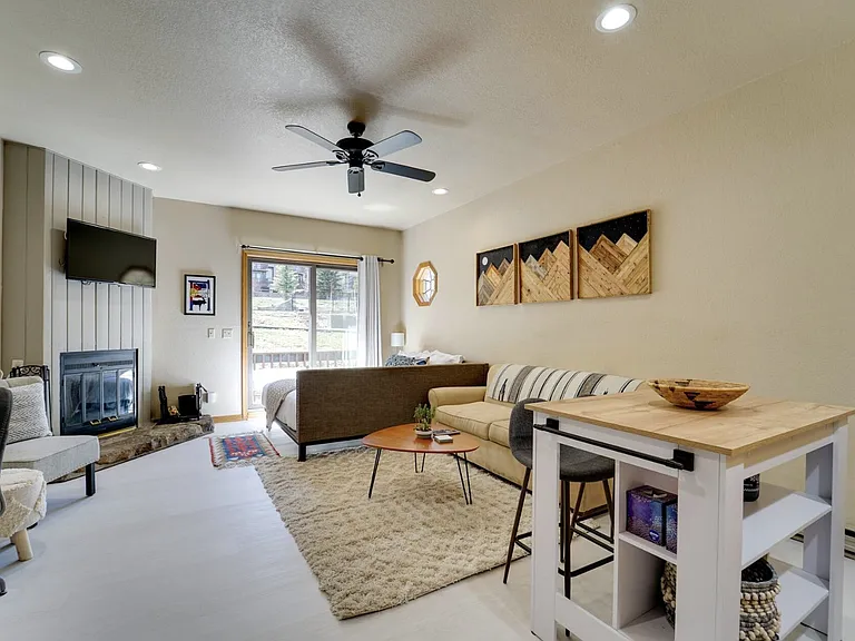 50827 Highway 550 — Photo 3