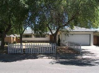 1100 El Terino Ave, Modesto, CA 95350