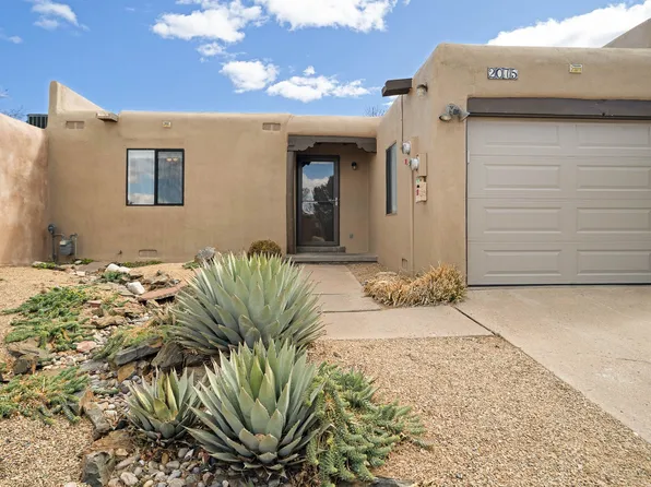 2075 Placita De Vida, Santa Fe, NM 87505