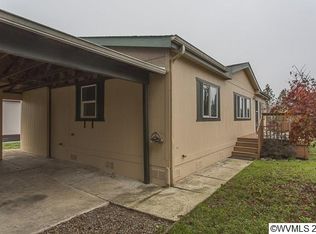 2144 Lyon St SW, Albany, OR 97322