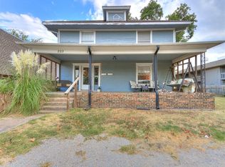 201 W Acres St #203, Norman, OK 73069