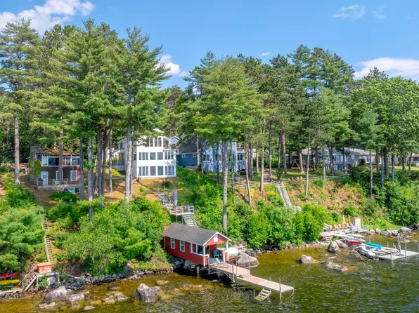 2 Lake Avenue, Windham, ME 04062