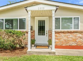 2305 Generes Dr, Harahan, LA 70123