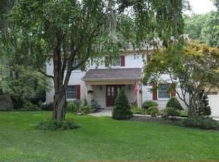 99 Springton Lake Rd, Media, PA 19063