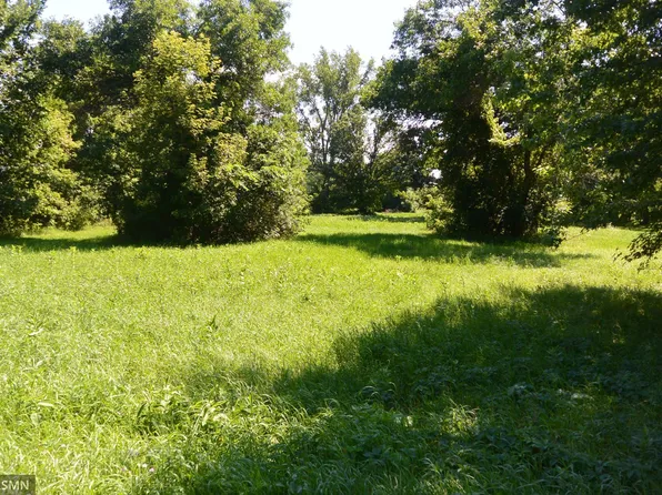 1199 E 2nd St, New Auburn, MN 55366