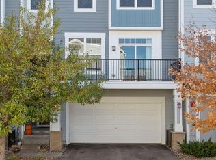 15590 Eastbrook Ln #902, Apple Valley, MN 55124