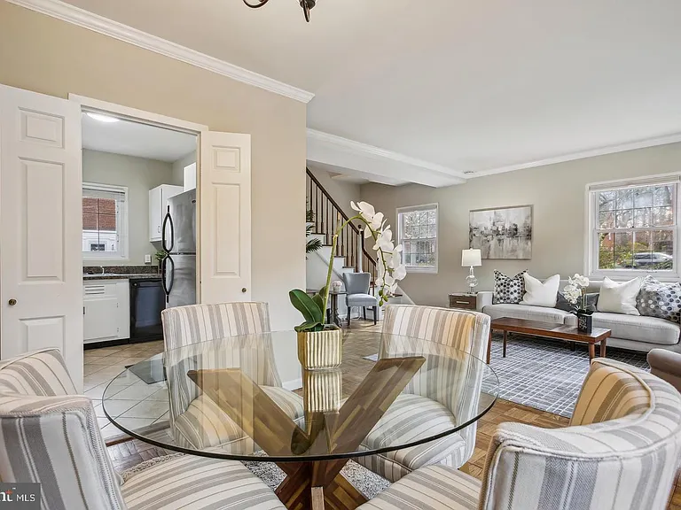 3139 Martha Custis Dr — Photo 7