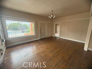5th image of 2728 Grand Ave