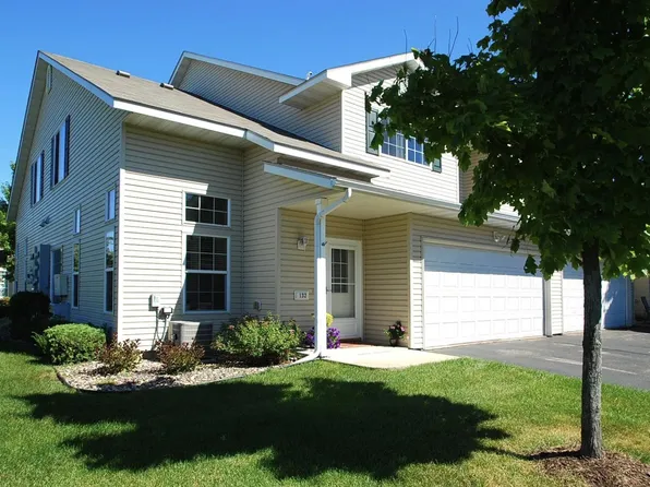 132 Bridgewater Trl, Hudson, WI 54016
