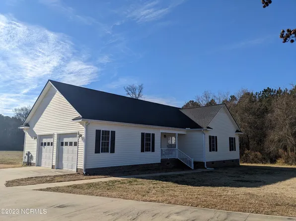 7735 La Finca Rd, Elm City, NC 27822