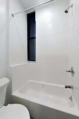 Rented by Aether Property Group | media 22