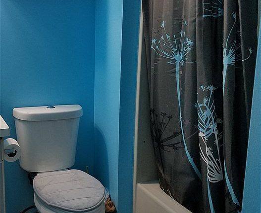 4th image of 75 Liberty Ave #115