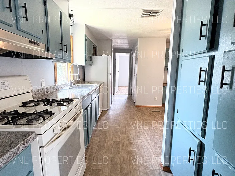 4028 San Ysidro Rd — Photo 8
