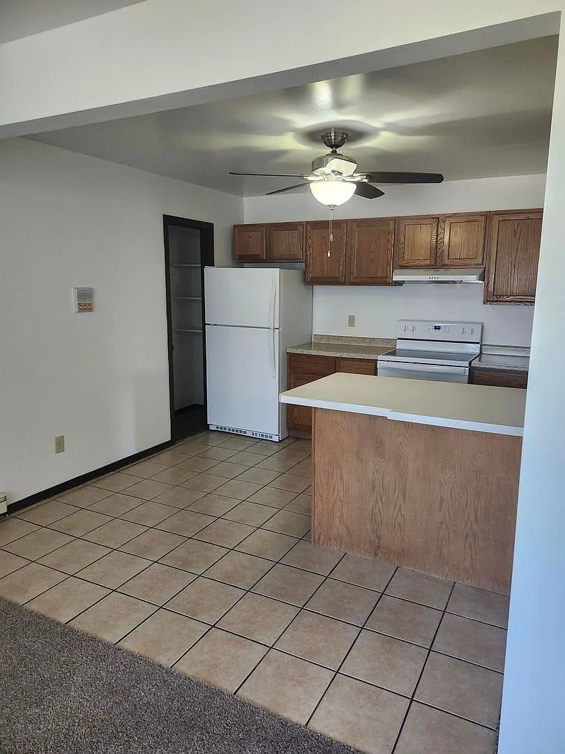8 Unit at 3509 93rd Street — Photo 3