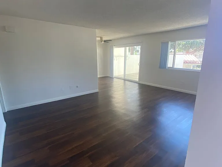 18225 Kingsdale Ave — Photo 6