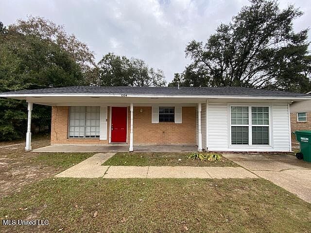 1st image of 1304 Poplar Ave