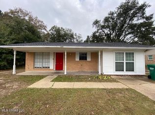 1304 Poplar Ave, Gulfport, MS 39507