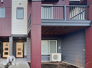 23709 7th Ave SE #B, Bothell, WA 98021