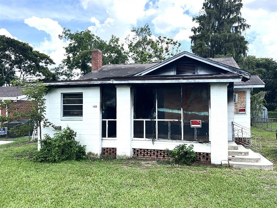 1st image of 1420 W 10th St