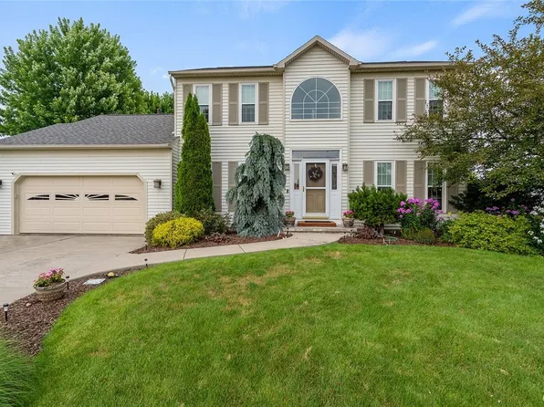 8405 Esperance Trl, Liverpool, NY 13090