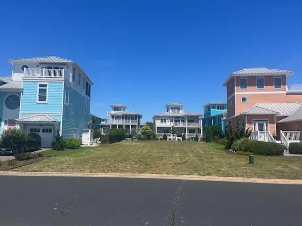 13 E Bay Dr #13, Cape Charles, VA 23310