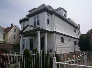 64 Glendale St, Dorchester, MA 02125